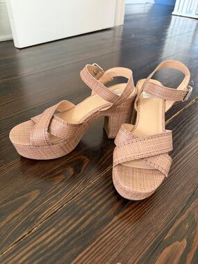 Dolce Vita Pink Woven Platform Sandals